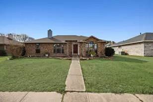 7214 Aberdeen Dr, Rowlett, TX 75089 - Photo 2