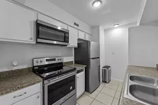 1815 E Grauwyler Rd, Irving, TX 75061 - Photo 10