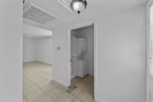 1815 E Grauwyler Rd, Irving, TX 75061 - Photo 2