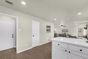 7704 Terry Dr, North Richland Hills, TX 76180 - Photo 16