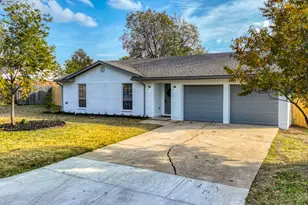 7704 Terry Dr, North Richland Hills, TX 76180 - Photo 2