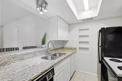 12818 Midway Road #2078, Dallas, TX 75244 - Photo 18