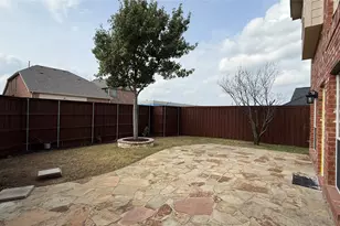 1256 Logan Dr, Lewisville, TX 75077 - Photo 14