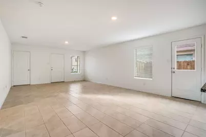 14124 Calderwood Street, Pilot Point, TX 76258 - Photo 4