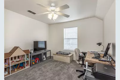 105 W 6th Street, Lindsay, TX 76250 - Photo 24