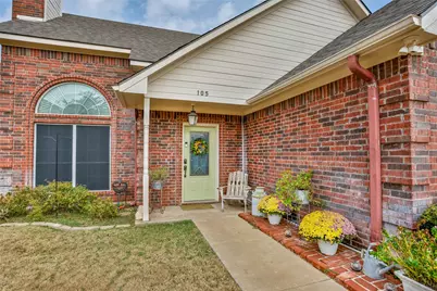 105 W 6th Street, Lindsay, TX 76250 - Photo 2