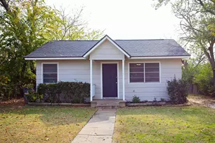 1212 3rd St, Graham, TX 76450 - Photo 1