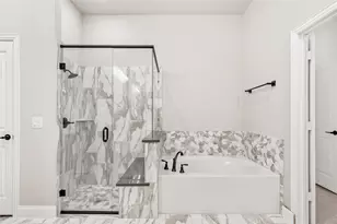 905 Denham Dr, Red Oak, TX 75154 - Photo 26