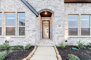 905 Denham Dr, Red Oak, TX 75154 - Photo 4