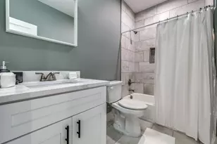 4707 Barry Ave, Dallas, TX 75223 - Photo 8