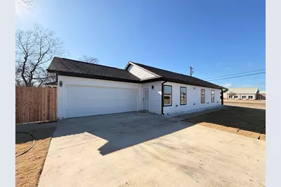 2101 College Street, Greenville, TX 75401 - Photo 12