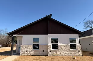 2101 College St, Greenville, TX 75401 - Photo 1