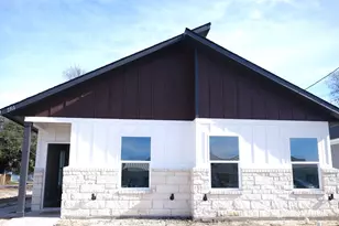 2101 College St, Greenville, TX 75401 - Photo 14