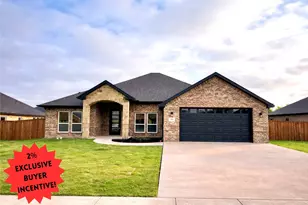504 Limestone Cir, Mabank, TX 75147 - Photo 1