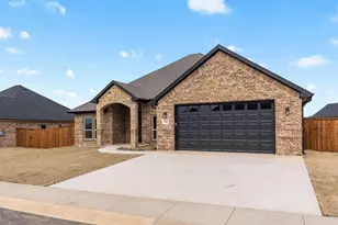 504 Limestone Cir, Mabank, TX 75147 - Photo 30