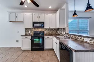 9525 Waterman Dr, Providence Village, TX 76227 - Photo 22