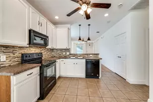 9525 Waterman Dr, Providence Village, TX 76227 - Photo 24