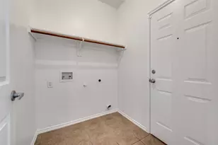 9525 Waterman Dr, Providence Village, TX 76227 - Photo 32