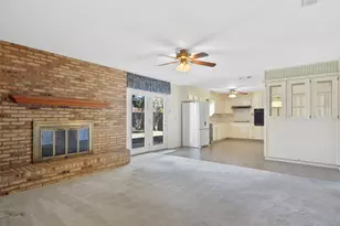 4108 Alicante Ave, Fort Worth, TX 76133 - Photo 10