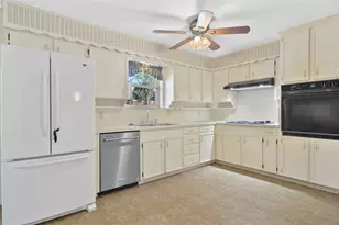 4108 Alicante Ave, Fort Worth, TX 76133 - Photo 12