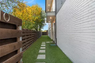 2210 Lola Ct, Dallas, TX 75206 - Photo 28