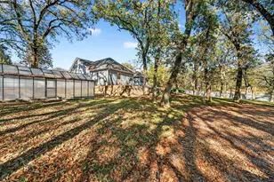 380 Crescent Dr, Pottsboro, TX 75076 - Photo 36