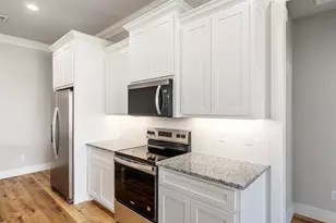 502 Limestone Cir, Mabank, TX 75147 - Photo 10