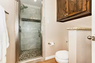 2704 Shady Grove Dr, Bedford, TX 76021 - Photo 16