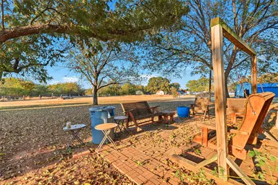 4400 Kristy Court, Granbury, TX 76049 - Photo 4