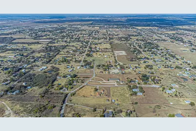 2121 Rock Creek Road, Crowley, TX 76036 - Photo 14