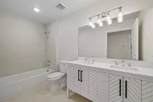 825 W Walker St, Denison, TX 75020 - Photo 12