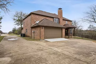 2770 S Lakeview Dr, Cedar Hill, TX 75104 - Photo 36