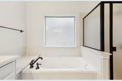 2770 S Lakeview Drive, Cedar Hill, TX 75104 - Photo 12