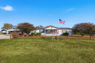 609 Cedar Mills Rd, Gordonville, TX 76245 - Photo 2