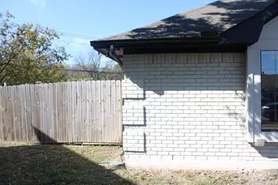 1663 Riverway Bend Circle, Dallas, TX 75217 - Photo 8