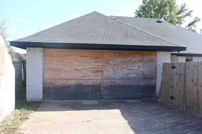 1663 Riverway Bend Circle, Dallas, TX 75217 - Photo 10