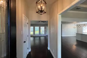 1108 Berkshire Ct, Trophy Club, TX 76262 - Photo 4