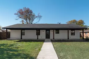 3913 Southridge Dr, Rowlett, TX 75088 - Photo 2