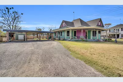 312 W 8th Street, Ferris, TX 75125 - Photo 2