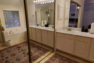 200 Morning Star Ct, Irving, TX 75063 - Photo 18