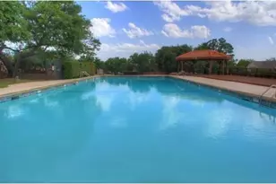 2639 Entrada Blvd, Irving, TX 75038 - Photo 10