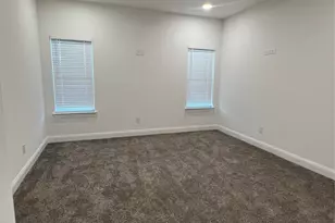 615 Luxton St, Fort Worth, TX 76104 - Photo 20