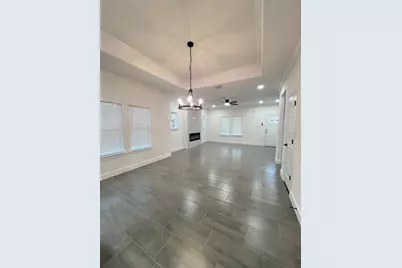 615 Luxton Street, Fort Worth, TX 76104 - Photo 6