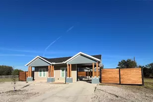 615 Luxton St, Fort Worth, TX 76104 - Photo 4