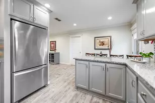 1202 W Strong Pkwy, Grand Prairie, TX 75050 - Photo 8