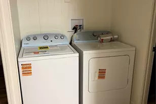 305 W Bryant St, Elm Mott, TX 76640 - Photo 8