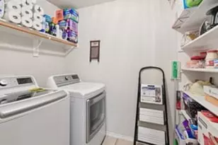 7065 Seton Hall Dr, Fort Worth, TX 76120 - Photo 6