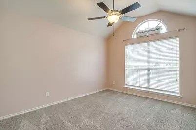 6112 Fannin Drive, Arlington, TX 76001 - Photo 30