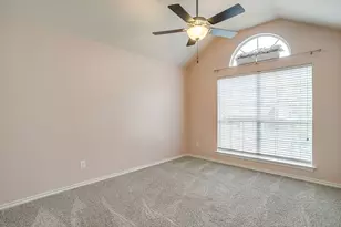 6112 Fannin Dr, Arlington, TX 76001 - Photo 30