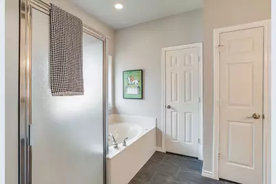 6112 Fannin Drive, Arlington, TX 76001 - Photo 20